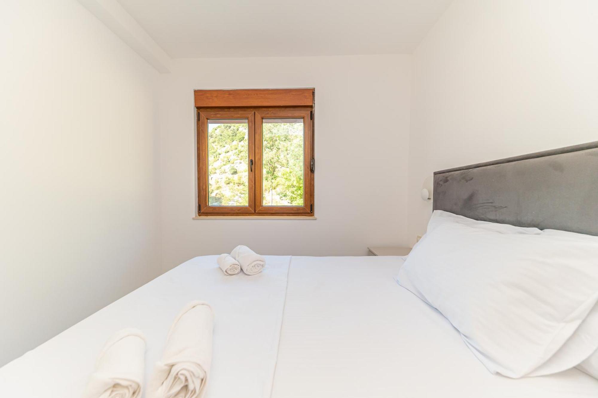 Apartament Red Hill Kotor Zewnętrze zdjęcie