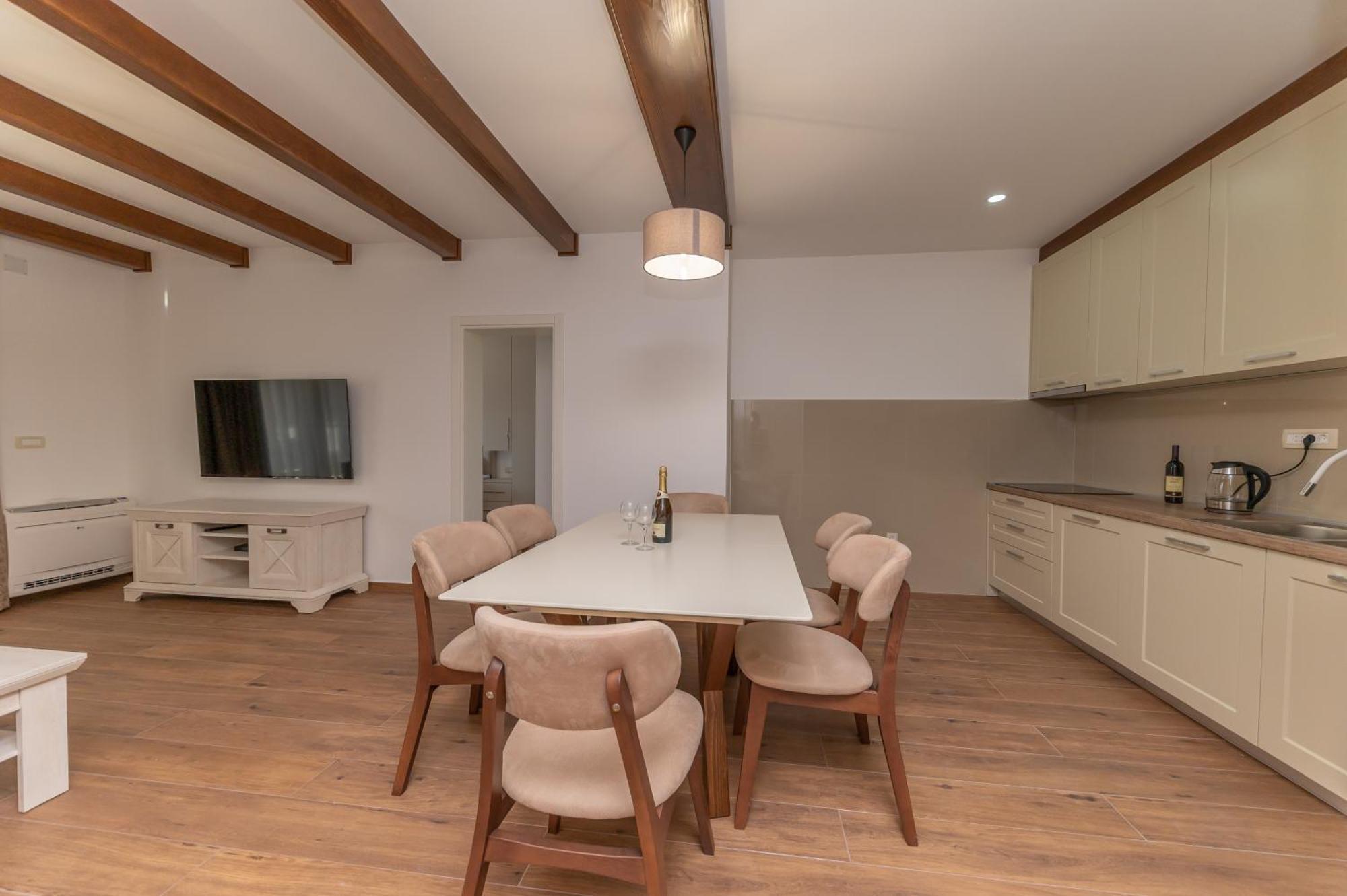 Apartament Red Hill Kotor Zewnętrze zdjęcie